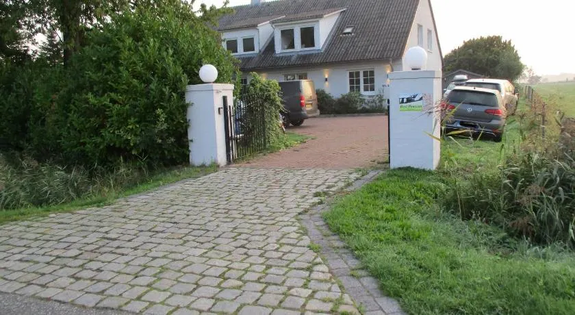 Pension Haus am Elbdeich - Image 1