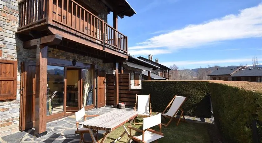 Casa en Bolvir, jardin y piscina - Image 1