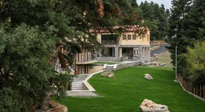 Natura Hotel Vytina - Image 1