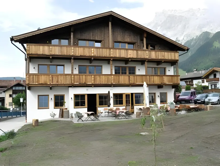 Hotel zum Urviech -Erwachsenenhotel- - Image 1