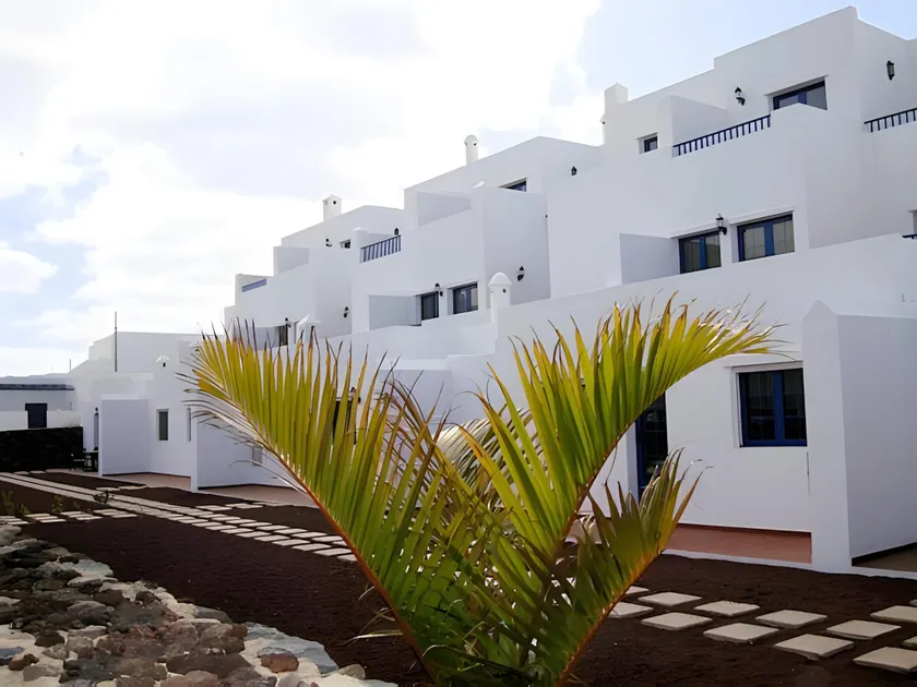 Evita Beach Suites Exclusivas - Image 1