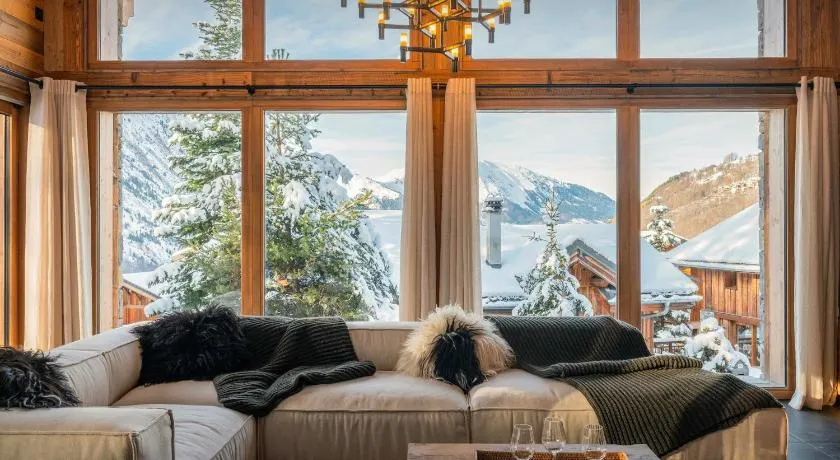 Chalet Fango - OVO Network - Image 1
