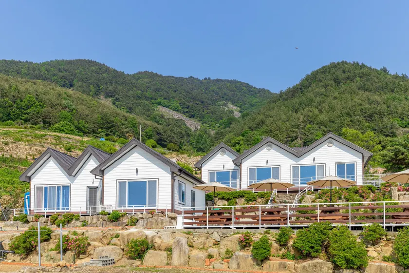 Namhae Story Pension - Image 1