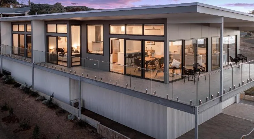Package CL-03 - Apartments 2&3 Sleeps 8 - Image 1