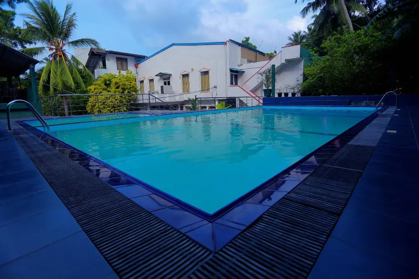 Hotel Aradhana - Image 1