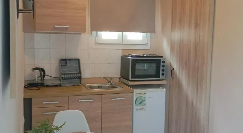 ASPASIA APARTMENTS - Image 1
