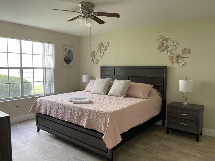 LOVELY LUXURY APARTMENT CLOSE DISNEY - Image 1