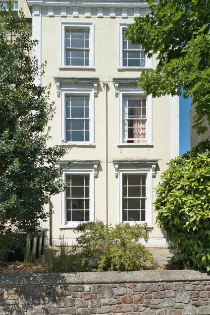 No 13 Georgian Shared House - By Clifton Short Lets - Image 1
