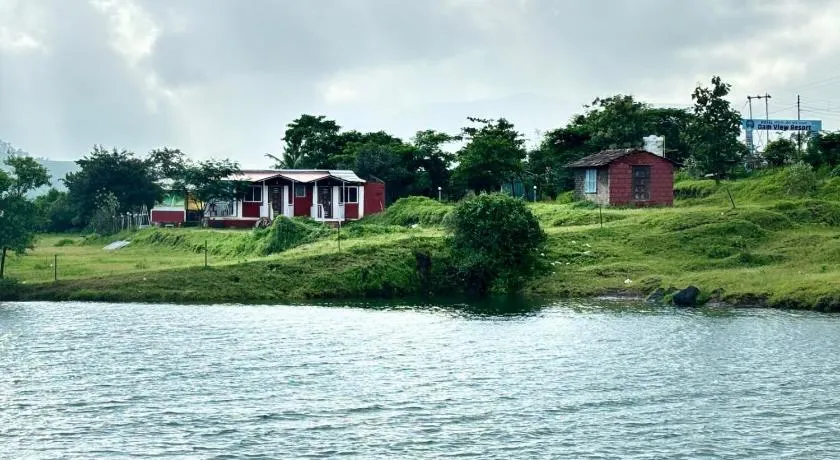 Hotel Mauli Agro Farm Dam View Resort - Image 1