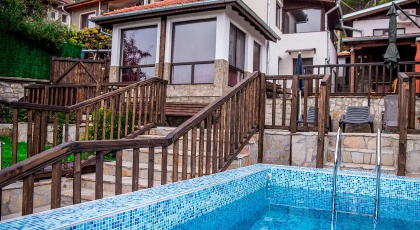 EUROPE GUEST HOUSE § КЪЩА ЗА ГОСТИ ЕВРОПА - Image 1