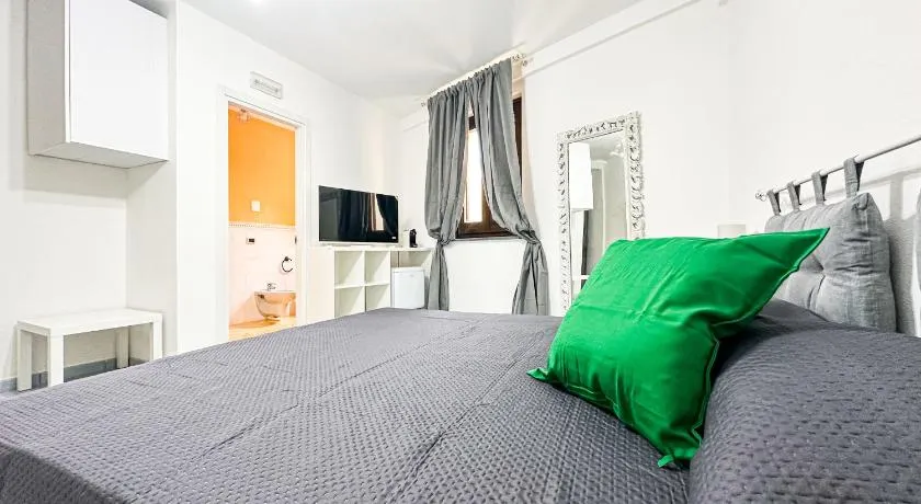 Suite Green & Orange - Casa Santicelli - Image 1