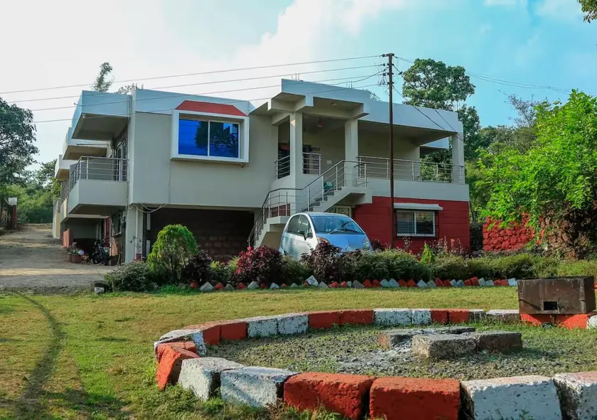 Shriyan Farmhouse - Image 1