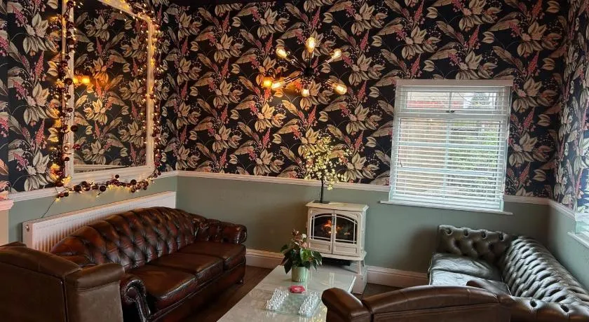 Blue Boar Inn - Image 1