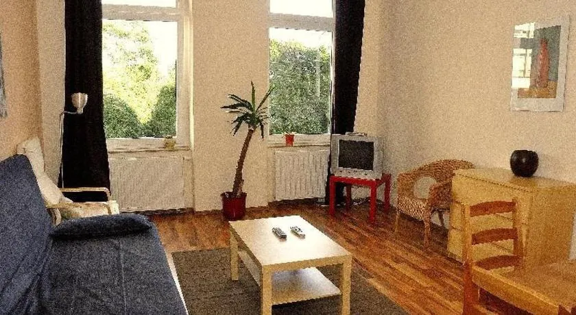 Fewo-Dresden-Neustadt-zentral-preiswert-L5 - Image 1