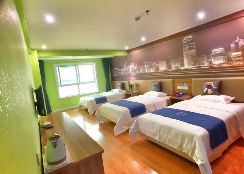 Pai Hotel (Linfen Jixian New Town Branch) - Image 1