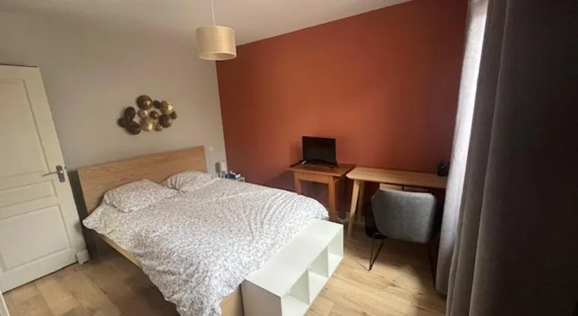 Chambre 11 m2 privée et calme à Muret chez l'habitant - Image 1