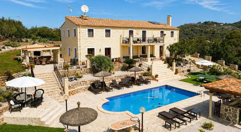 Private Villa Miramar with Pool, BBQ, Sea View, 10 Guests - Image 1