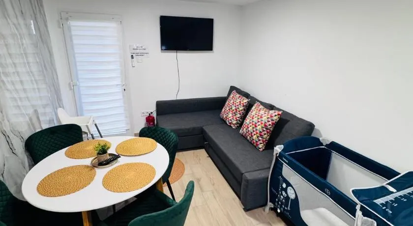 Fresh Time Apartment - Image 1