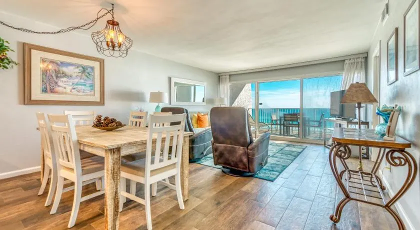 Beach House Condominiums C302 - Beachfront with Pool, Wi-Fi, & Beach Service - Image 1