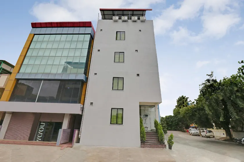 Hotel O Leva Homes Near Baiyappanahalli Metro Station - Image 1