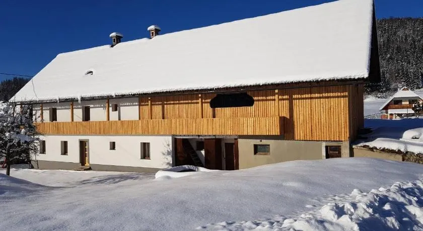 Apartments Arh - Image 1