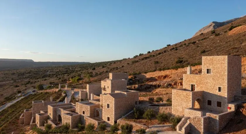 Anemos Suites Mani - Image 1