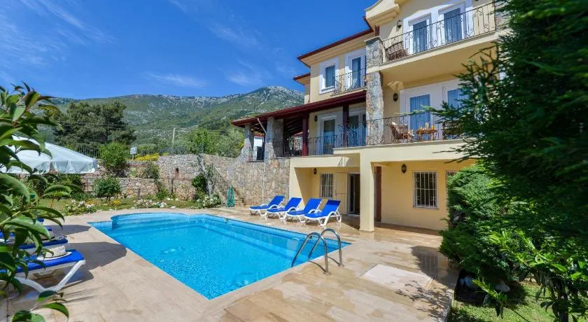 Kilic- 5 Bedroom Holiday Villa in Hisaronu - Image 1