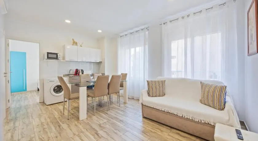 Apartamentos Benidorm Chorrol - Image 1