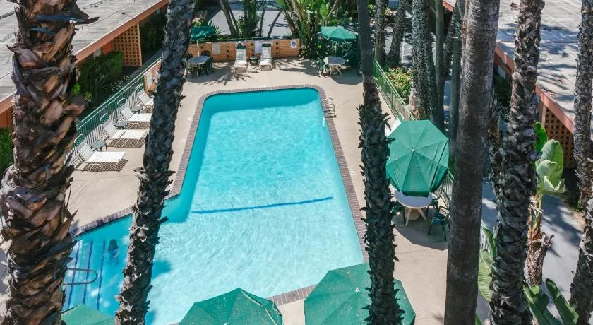 Saga Motor Hotel Pasadena - Image 1