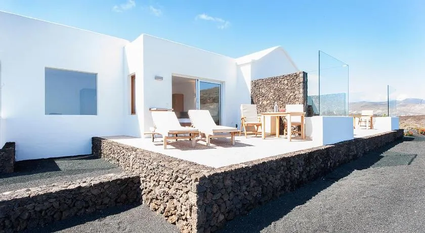 Studio La Baja - Image 1