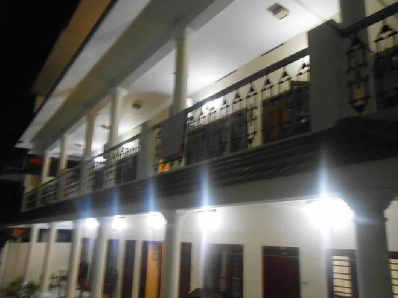Marina guest house - Image 1