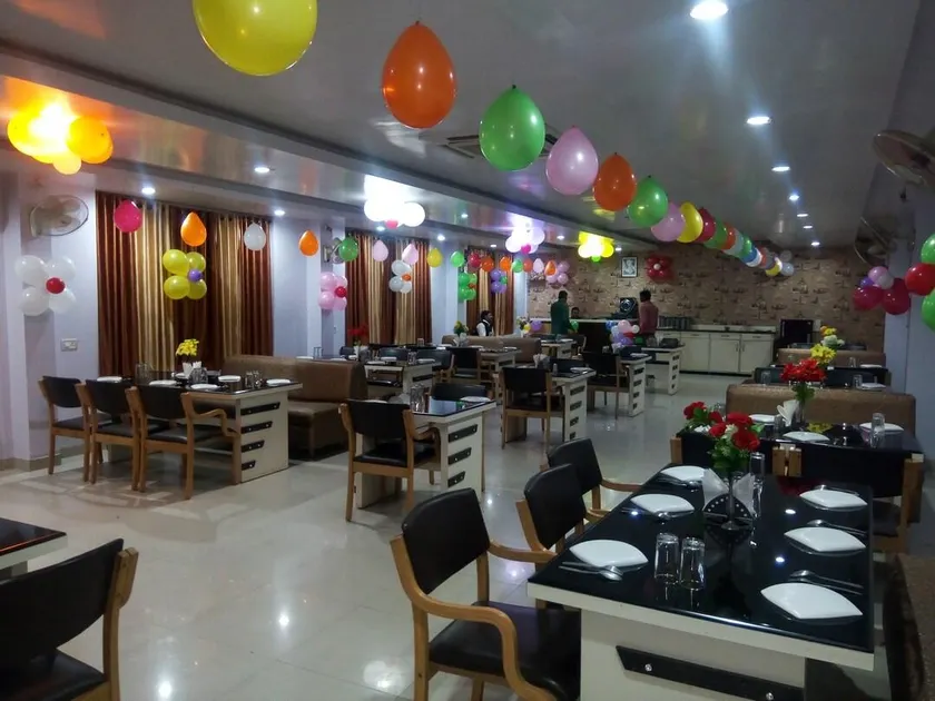 Hotel Surya - Image 1
