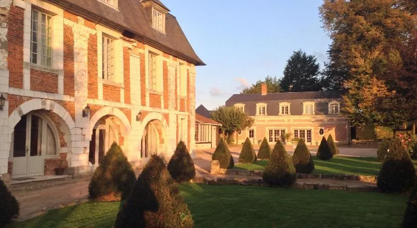 Domaine de L'orangerie du château de Motteville chambres d'hotes - Image 1
