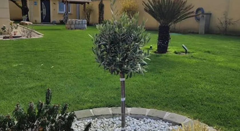 Petite dépendance privée - Image 1
