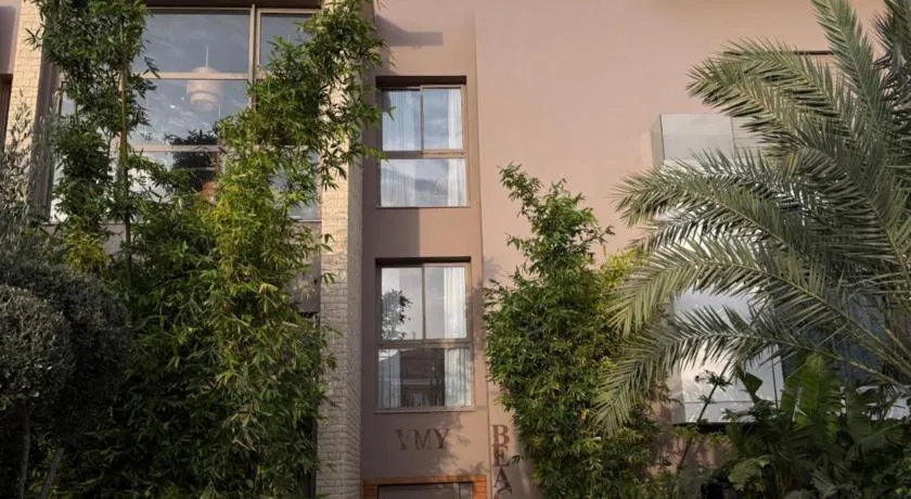 YMY Beach House - Image 1