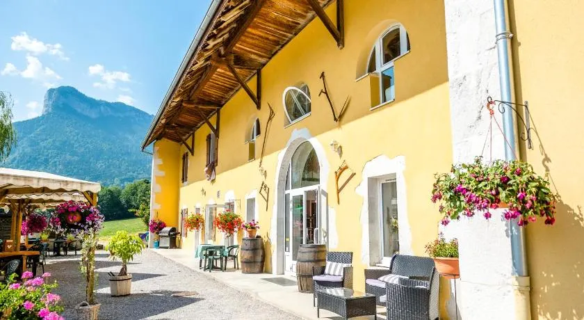 Auberge de Pontgibaud - Image 1
