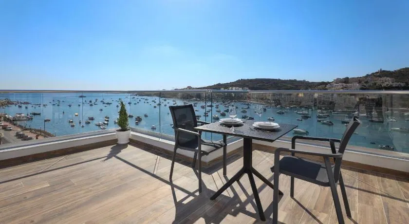 Seaview Stays - Image 1