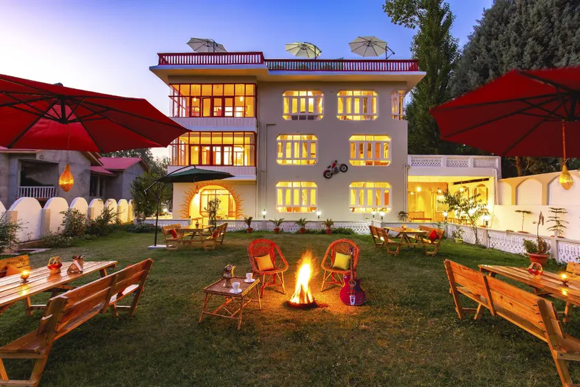 Zostel Srinagar - Image 1