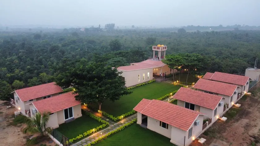 Sandalwood Serene Farmstay - Image 1