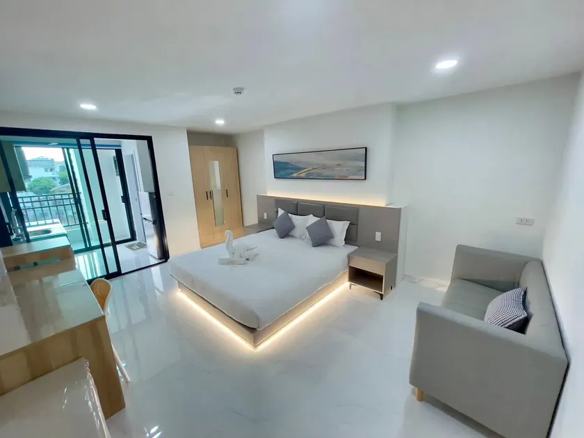 S&Y Apartment - Image 1