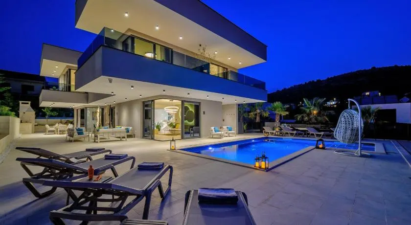 Villas Lucy - 1 Lemon -outdoor pool , 2 Cherry-indoor pool and 3 Plum-outdoor pool - Image 1