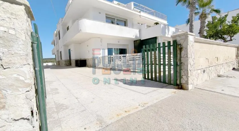 Appartamento La Torre piano terra sul mare Puglia On line - Image 1