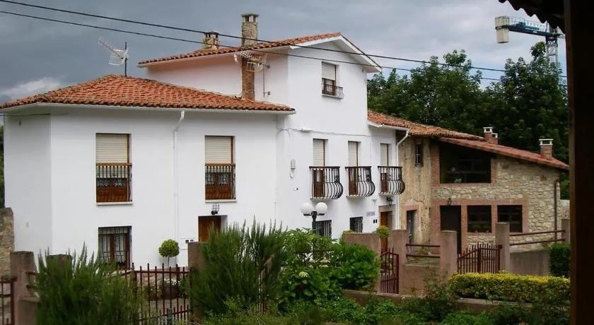 Casa Sopiedra - Image 1