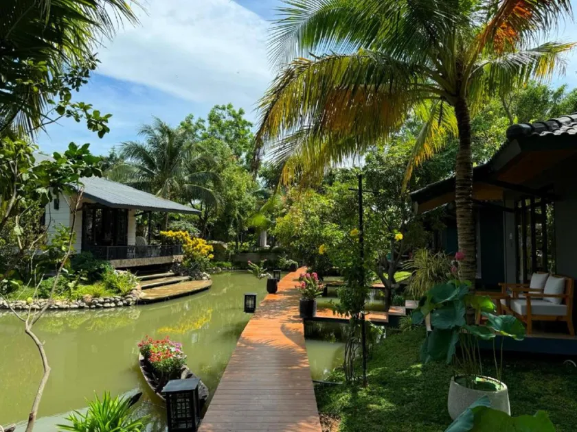 Annhien home's - Image 1