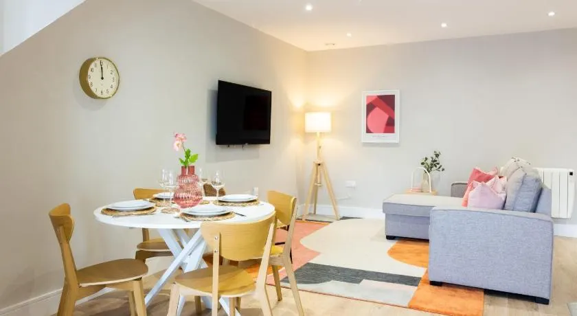 Guestready - Encantando o apartamento 2BR no Newmarket Hall - Image 1