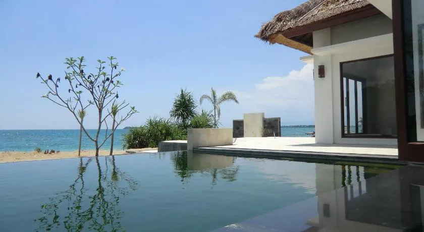 Starsand Beach Resort - Image 1