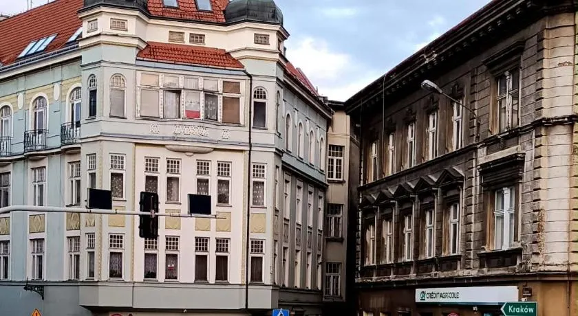 Nocleg ZAMEK w centrum Bielska-Białej - Image 1