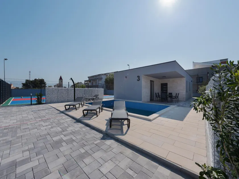 Holiday Home in Vir with Private Pool - Image 1
