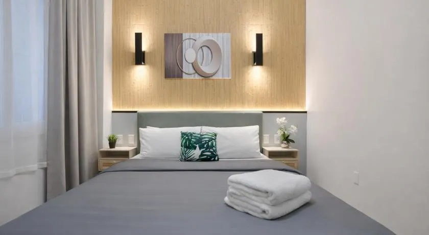2 Bedroom Cozy Gem - Image 1