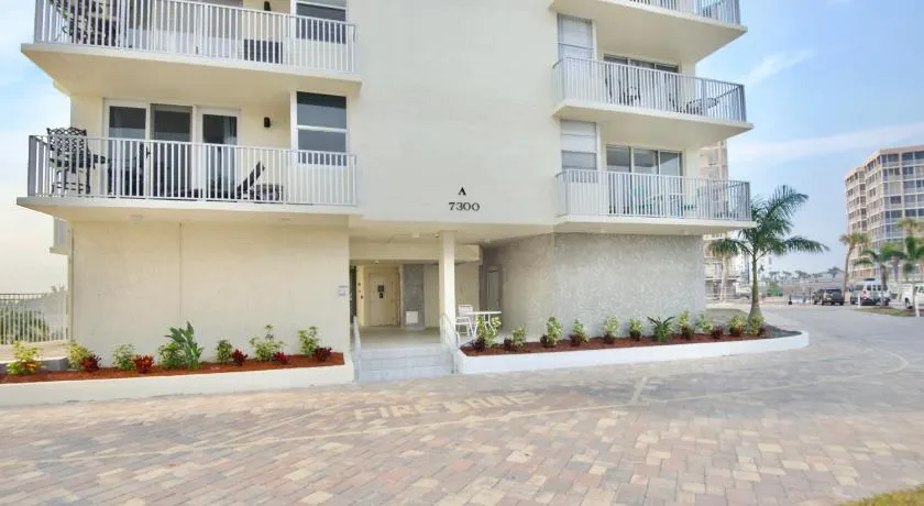 Estero Beach & Tennis 1201-A by Sun Palace Vacations - Image 1